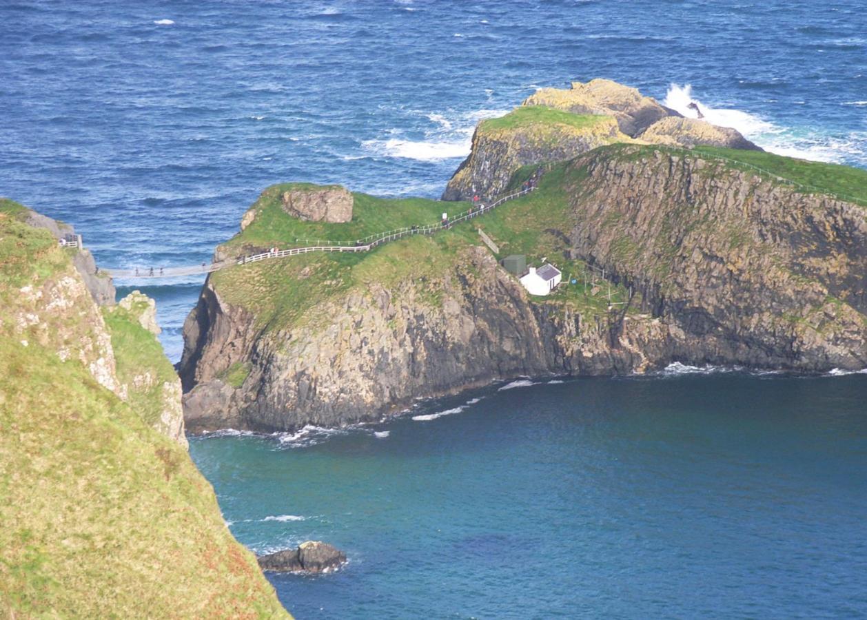 Main Street Cottage, Ballintoy Zewnętrze zdjęcie